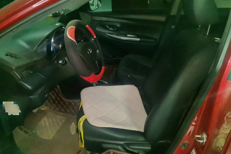 Used Toyota YARiS L Zhi Xuan 2014 1.3E Automatic Charm Edition