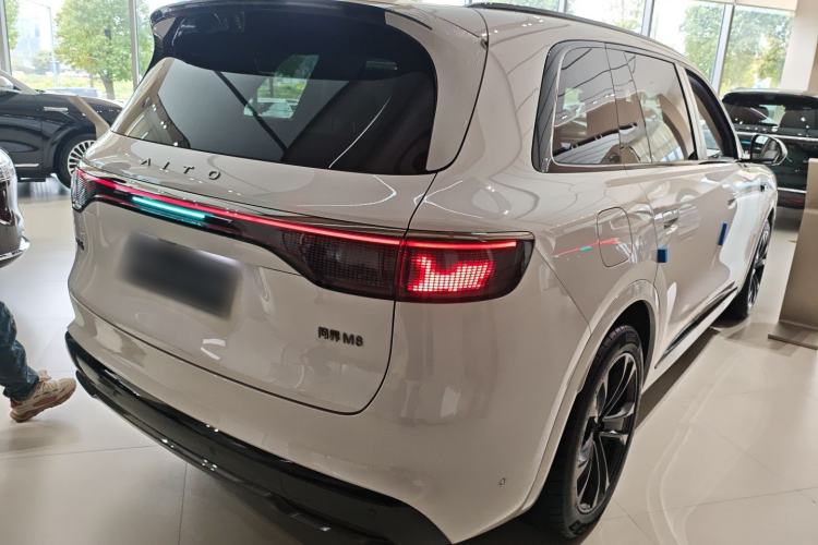 Used Hima AITO M8 2025 Extended-Range Ultra Version 53.4 kWh 5-Seater Edition
