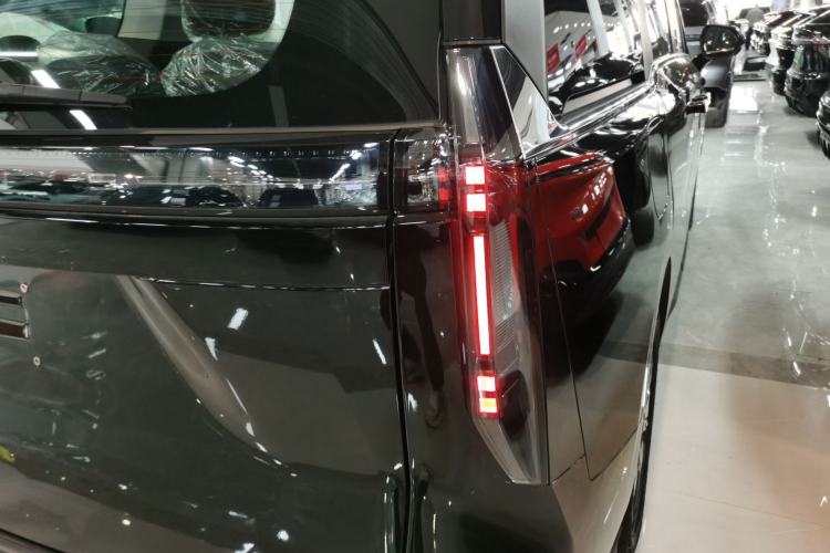 Used SAIC MAXUS Dajia 7 2024 Revised Version Super Hybrid Long-Range Edition Enjoyment Version
