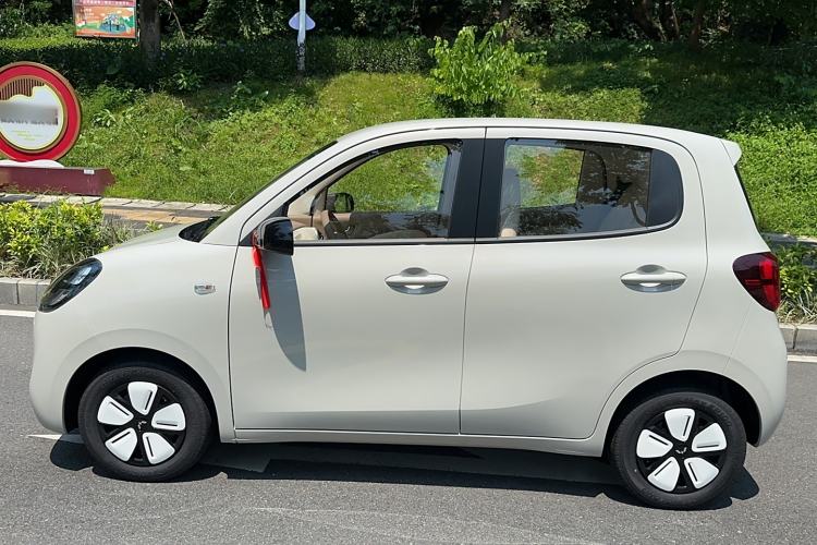 Used Wuling Hongguang MINIEV 2025 Four-Door Version Advanced Edition