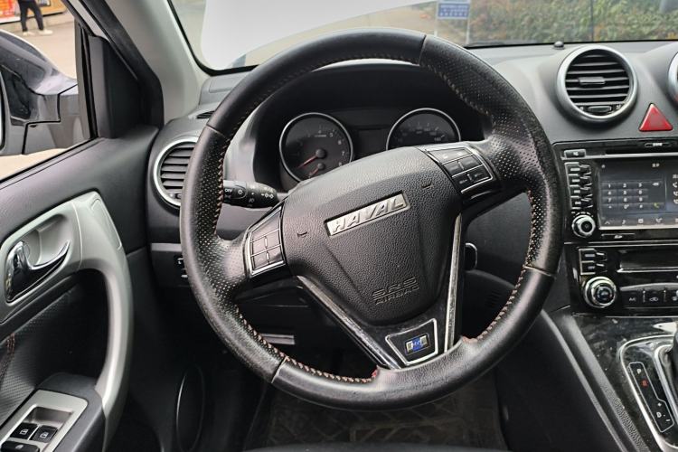 Used Haval H6 2016 Upgraded Model 1.5T Automatic Two-Wheel Drive Elite Version
