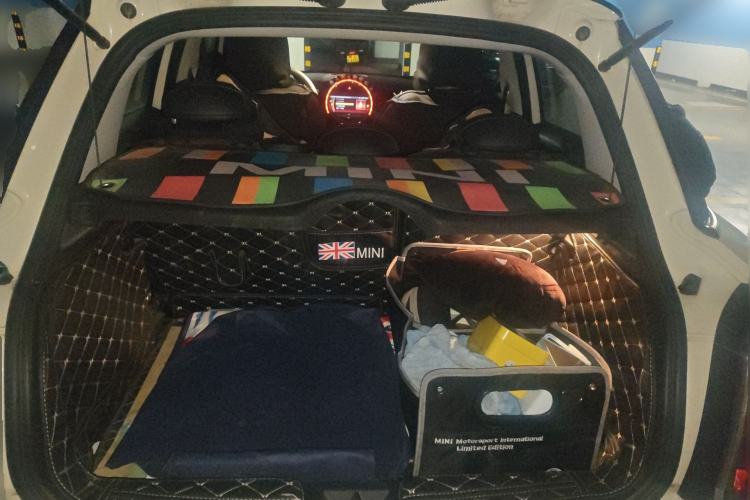 Used MINI 2019 1.5T COOPER Classic Edition Five-Door Version Trunk