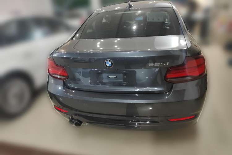 Used BMW 2 Series 2019 225i Sport Design Package Rear