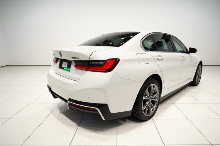 Used BMW i3 2022 eDrive 35 L Front