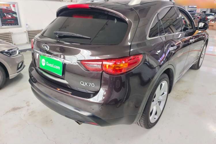 Used Infiniti QX70 2013 3.7L Standard Edition