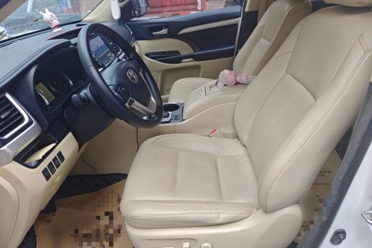 Used Toyota Highlander 2015 2.0T Four-Wheel Drive Luxury Edition 7-Seater Left Front Seat