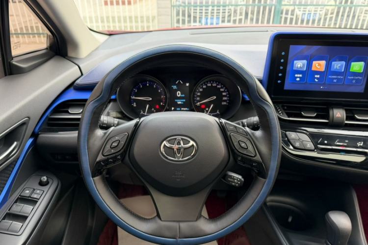 Used Toyota C-HR 2022 2.0L Comfort Edition Interior 2