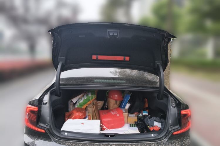 Used Volvo S90 New Energy 2022 T8 eDrive Hybrid Luxury Edition Trunk