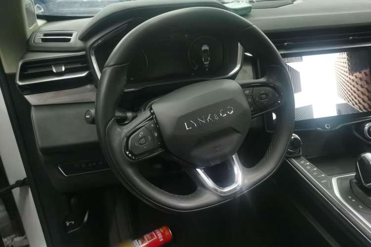 Used Lynk & Co 01 2021 2.0TD Two-Wheel-Drive Pro Trim