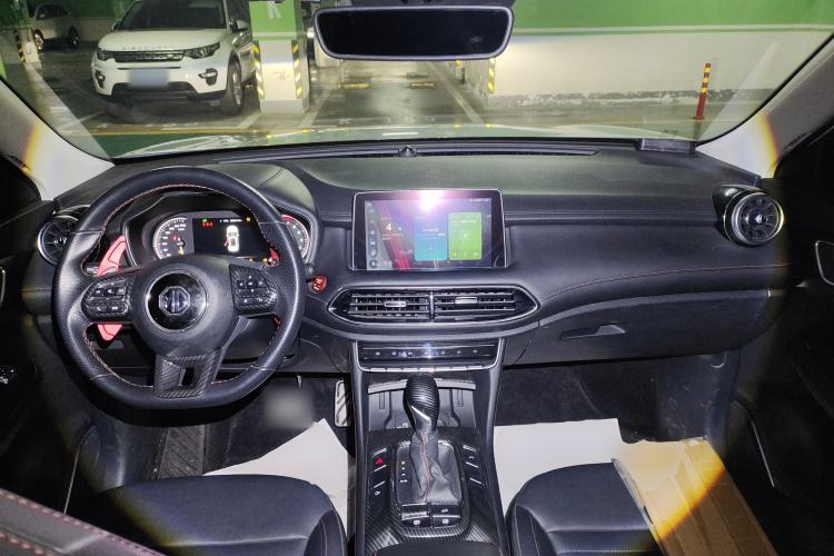 Used MG HS 2018 20T Automatic Two-Wheel Drive Hormone Passion Edition China V Standard
