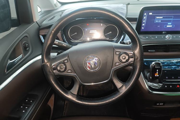 Used Buick GL8 2022 Land Business Class 652T Luxury Model Steering Wheel