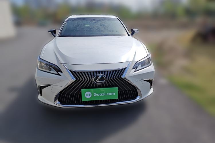 Used Lexus ES 2018 200 Luxury Edition China V Standard Front