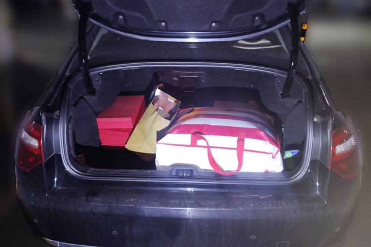 Used Citroen C5 2013 2.0L Automatic Luxury Model Trunk