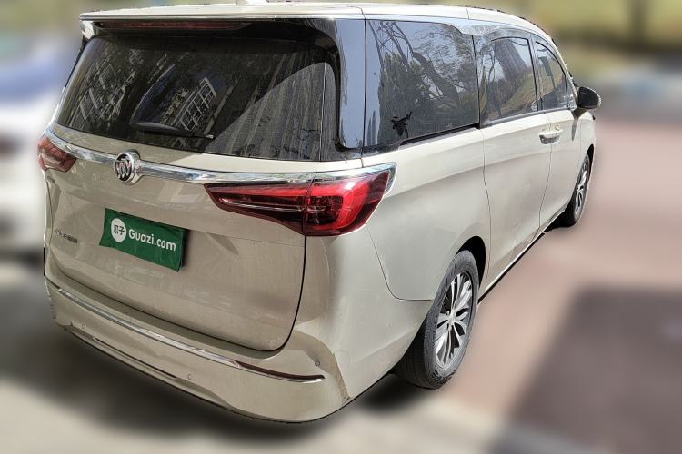 Used Buick GL8 2022 ES Landtrek 653T Luxury Edition