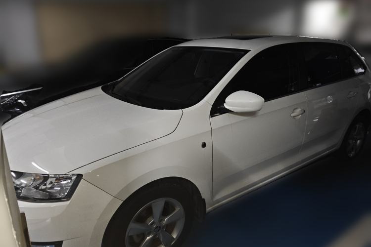 Used Skoda Rapid Spaceback 2016 1.6L Manual Trend Edition