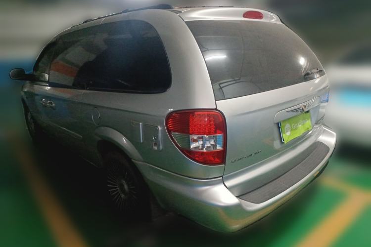 Used Chrysler Grand Voyager 