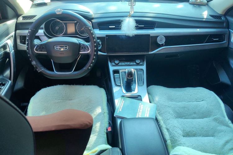 Used Geely Auto Emgrand X7 Sport 2020 1.8TD DCT Two-Wheel Drive Zhiya Model
