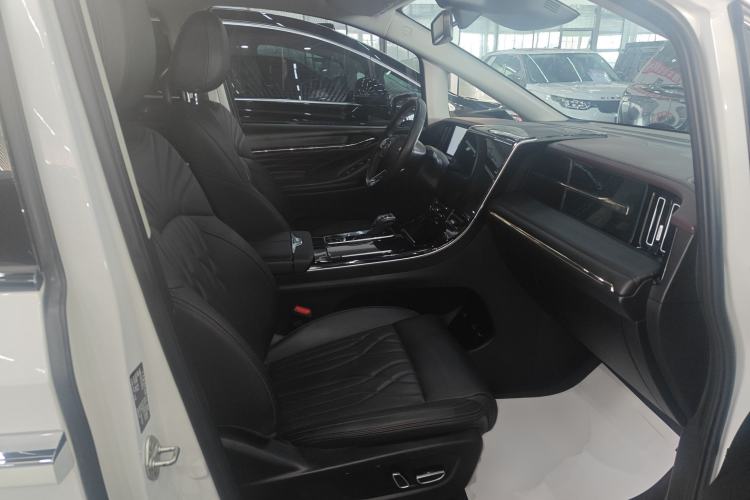 Used GAC Trumpchi M8 2024 Master Series 400T Ultimate Edition
