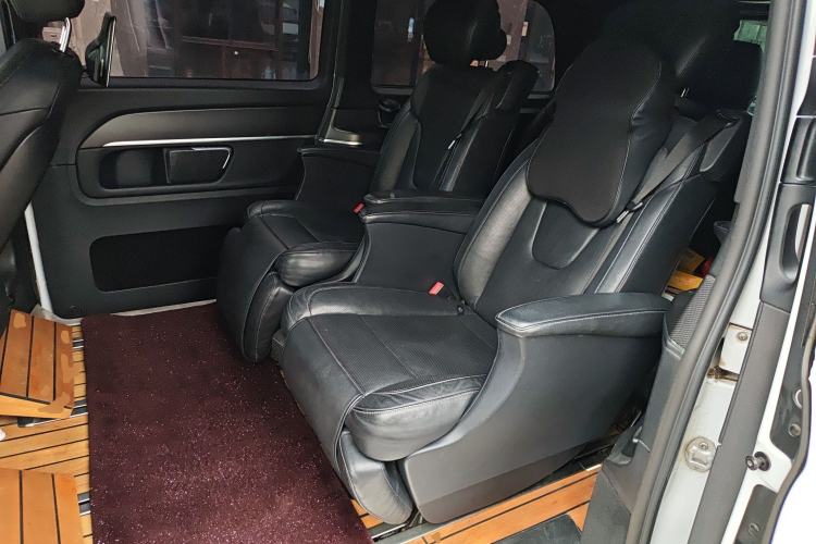 Used Mercedes-Benz V-Class 2018 V 260 AMG Sport Edition China V Emission Standard
