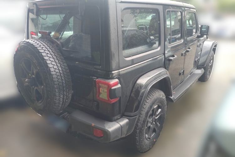 Used Jeep Wrangler 2019 2.0T Sahara Four-Door Version China VI Emission Standard