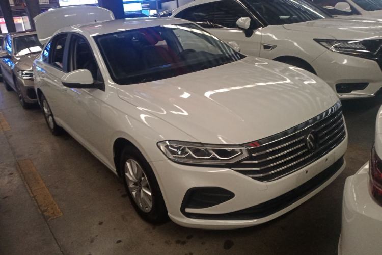 Used Volkswagen Lavida 2023 Revised 1.5L Automatic DeYi Edition Front Right 45 Deg