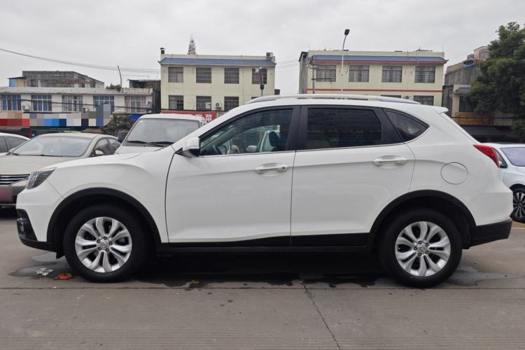 Used GAC Trumpchi GS5 Super 2015 2.0L Automatic Two-Wheel Drive Comfort Edition