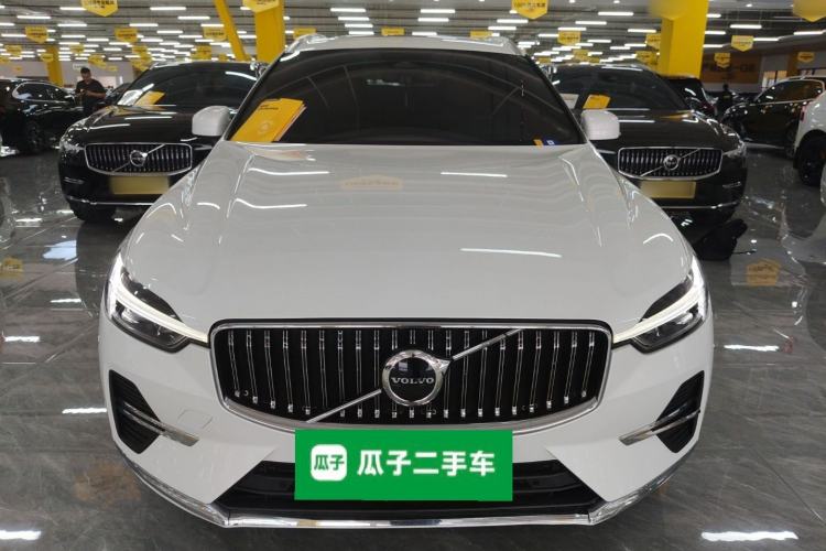 Used Volvo XC60 2022 B5 4x4 Zhiyi Luxury Edition