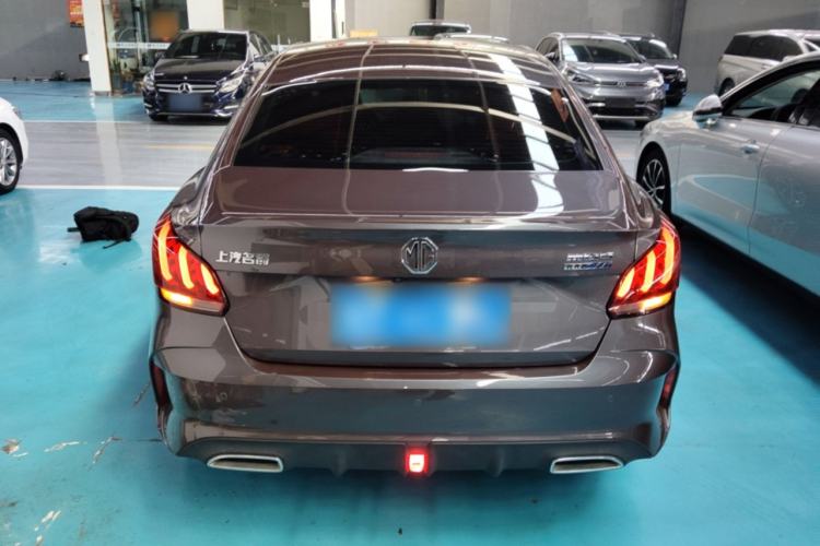 Used MG 5 2021 180 DVVT CVT Youth Luxury Edition
