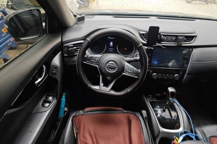 Used Nissan X-Trail 2019 2.0L CVT Smart Connect Comfort Edition 2WD