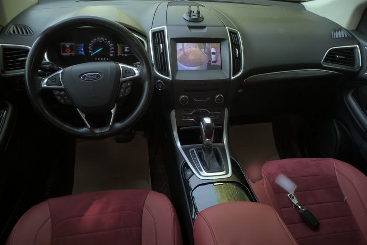 Used Ford Edge 2016 EcoBoost 245 Two-Wheel-Drive Titanium 7-Seater
