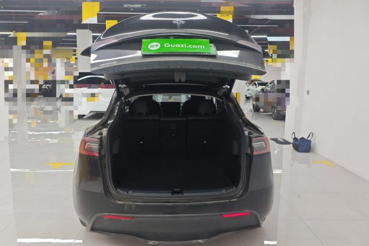 Used Tesla Model Y 2024 Long-Range All-Wheel-Drive Version