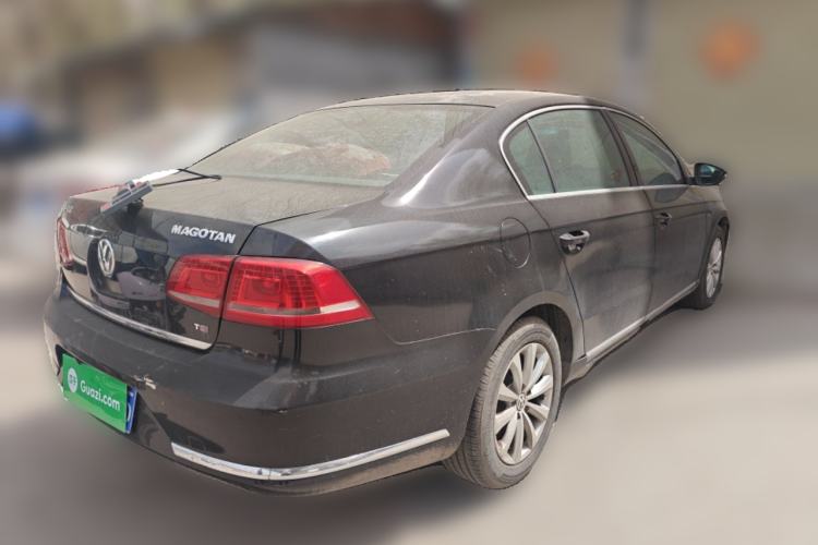 Used Volkswagen Magotan 2012 1.8TSI Luxury Model Rear Right 45 Deg