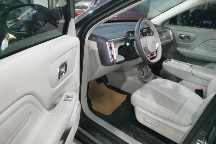 Used Leapmotor B10 2025 510 Joyful Edition Driver Seat