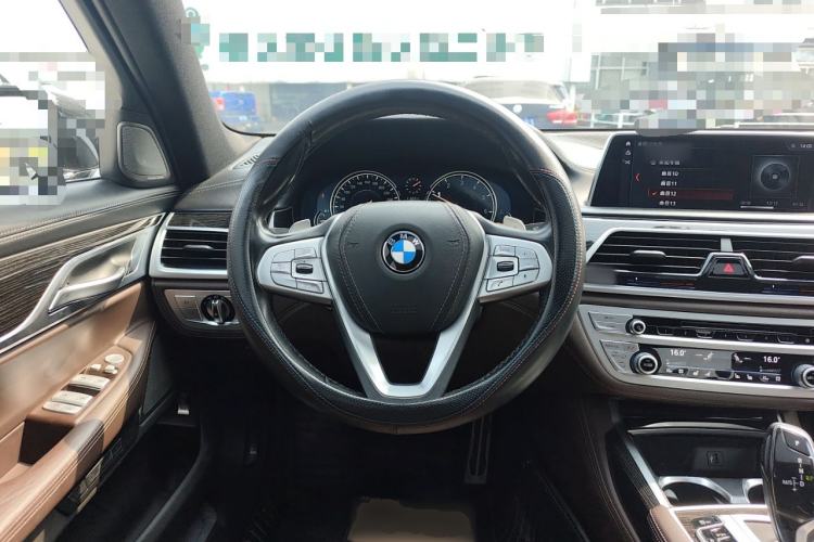 Used BMW 7 Series 2018 730Li Luxury Edition M Sport Package Steering Wheel