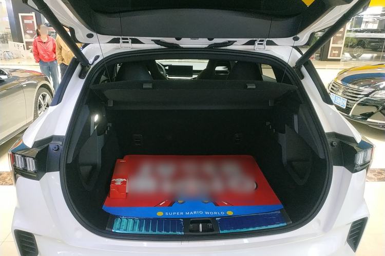 Used Lynk & Co 06 2023 Remix 1.5T Dynamic Halo
