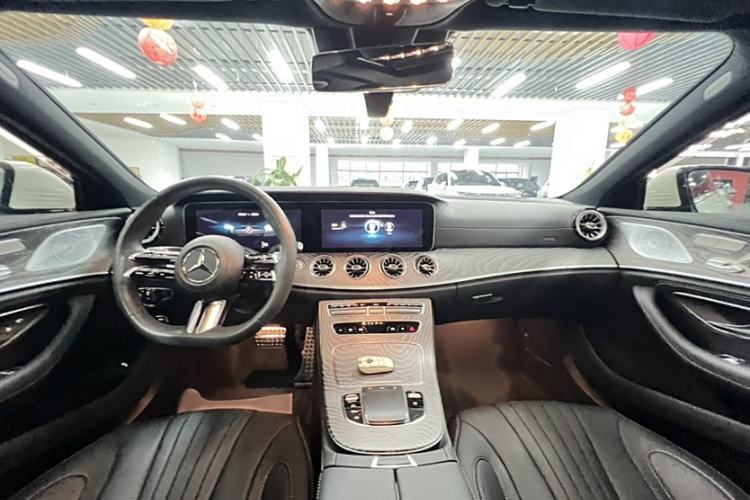 Used Mercedes-Benz CLS 2023 CLS 300 Luxury Model
