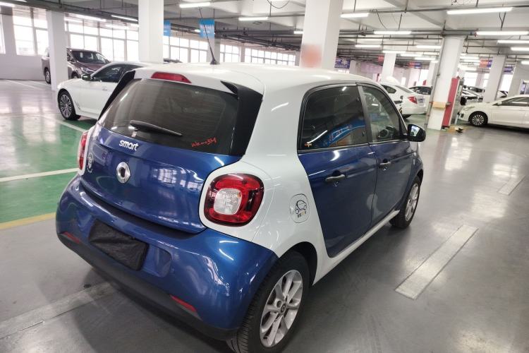 Used smart forfour 2016 1.0L 52 kW Dynamic Edition