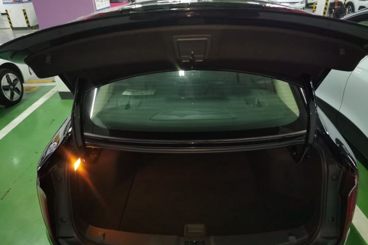 Used Hongqi E-QM5 2021 Charging Version Flagship Edition Trunk