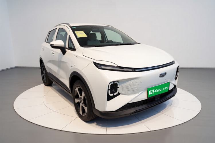 Used Geometry E Firefly 2024 401 km Fluorescent Exterior 2