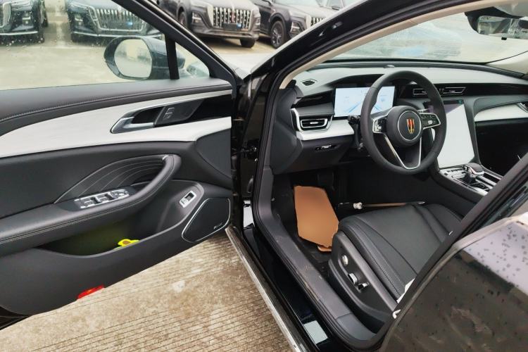 Used Hongqi H5 PHEV 2025 170 Super Hybrid Version Driver Seat