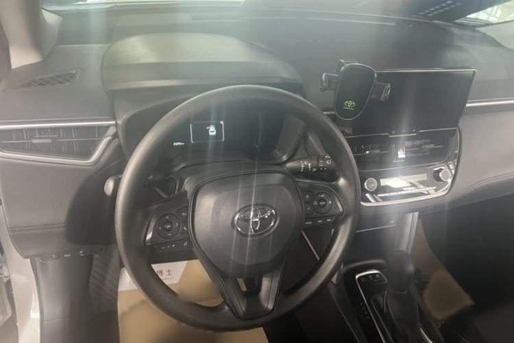 Used Toyota Corolla Cross 2024 2.0L Smart Electric Hybrid Dual-Engine Elite Edition