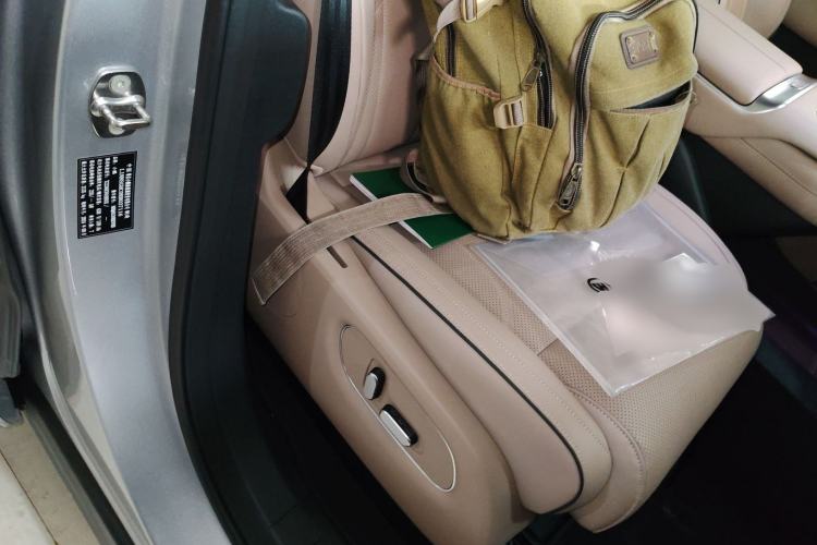 Used XPeng X9 2024 702 Ultra-Long Range Pro