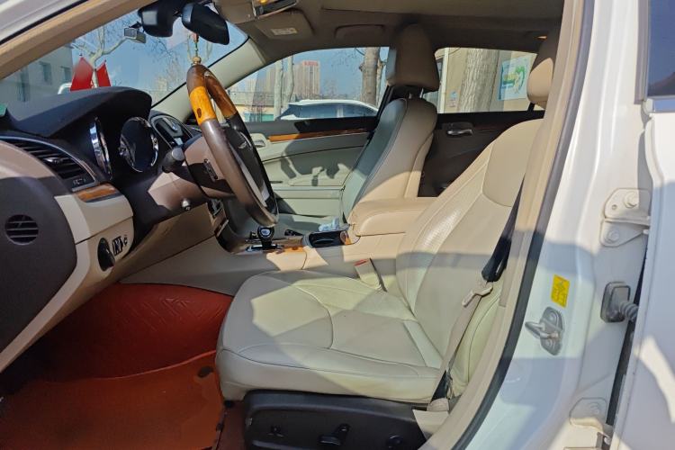 Used Chrysler 300C 2013 3.6L Luxury Edition
