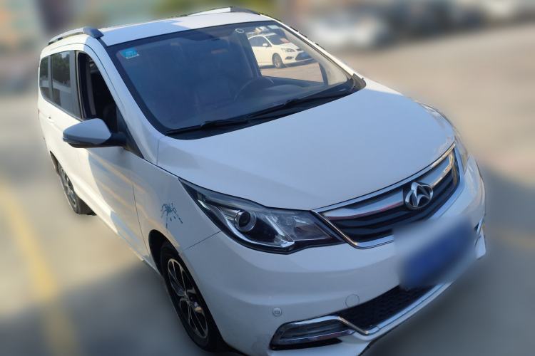 Used CHANGAN KAICHENG Oushang A600 2016 1.5L Manual Luxury 7-Seater Front Right 45 Deg
