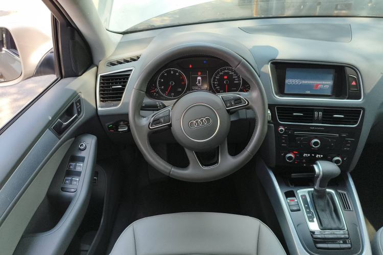 Used Audi Q5 2013 40 TFSI Technology Edition
