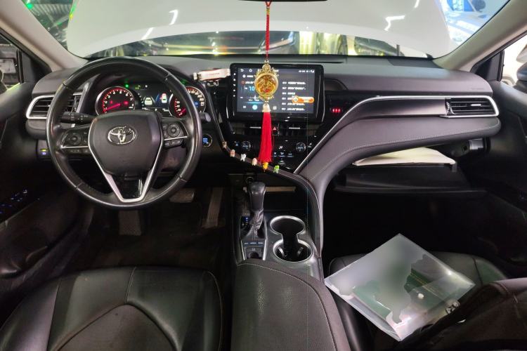Used Toyota Camry 2021 2.0S FENGSHANG Edition
