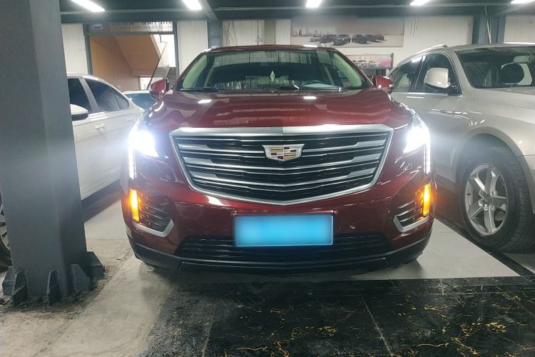 Used Cadillac XT5 2018 25T Luxury Model
