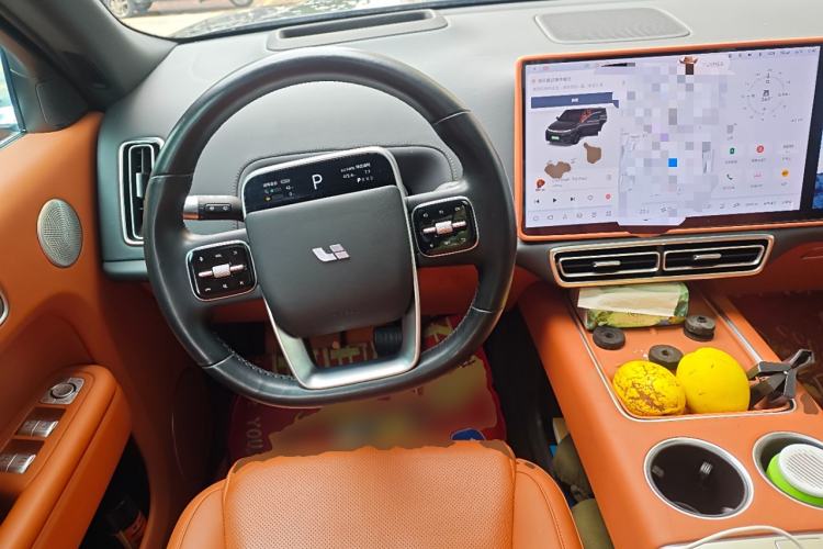 Used Li Auto L8 2023 Pro Model
