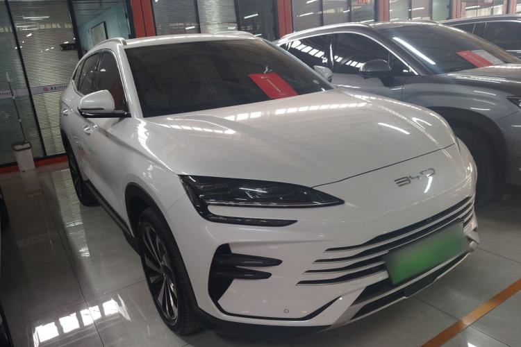 Used BYD Song PLUS New Energy 2023 Champion Edition DM-i 110KM Flagship PLUS Front Right 45 Deg