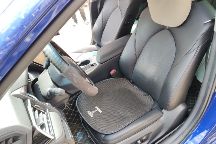 Used Toyota Camry 2019 Revised Version Dual-Engine 2.5 HG Luxury Edition Left Front Seat